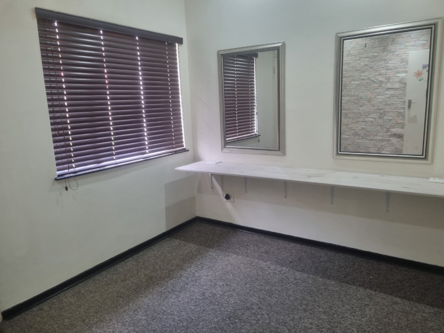 4 Bedroom Property for Sale in Vaalpark Free State